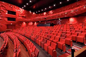 Cafe Prints: Large auditorium (grote zaal) seen from stage