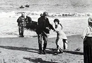 Lines of White on a Sullen Sea, 1908, directed by Griffith for Biograph, with Linda Arvidson (Mrs DW Griffith)