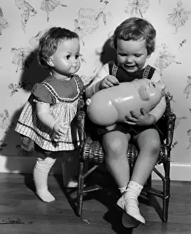 Seat Prints: Little girl with piggy bank and doll