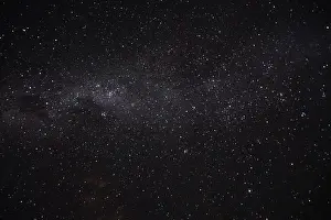 Starlight Prints: a long exposure of the dark sky with the stars