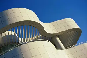 Curve Prints: Low angle view of a modern building, Getty Center, Los Angeles, California, USA