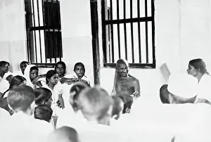Alter Prints: Mahatma Gandhi with his ashram workers at Sabarmati Ashram