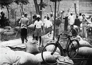 Countries Prints: Malaya British Pursues 'Scorched Earth' Policy - Pursuing in 'Scorched Earth' policy