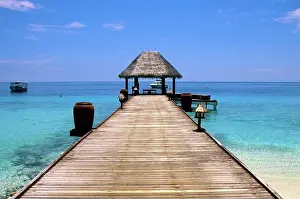 Indian Ocean Prints: MALDIVES, TAJ CORAL REEF RESORT, JETTY