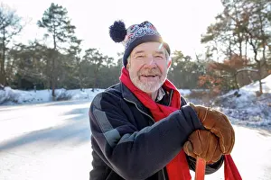 Upper Body Prints: Man with knit hat on snow during sunny day