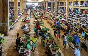 Tourismus Prints: Markthalle des Mercado Municipal von São Tomé auf der Insel São Tomé in Westafrika *** Market Hall of Mercado Municipal
