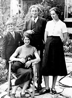 1937 Prints: Marriage Bill Passed By Commons