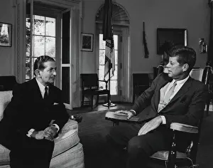 Oval Prints: Meeting with Giorgio Borg Olivier