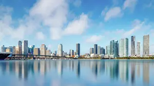 Financial Prints: miami the skyline of miami, florida Copyright: xZoonar.com/FRANKxPETERSx 21545992