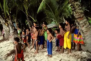 Native People Prints: MICRONESIA, CAROLINE ISLS. PULAP ISLAND, NATIVE ISLANDERS
