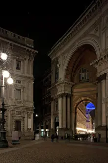 Restaurants Prints: Milan, Vittorio Emanuele II Gallery