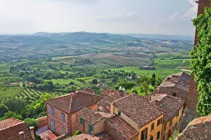 Toskana Prints: Montepulciano in Tuscany, Old city panoramic view