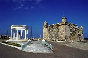 Caribbean Prints: Monument at roadside, Ernest Hemingway, Cojimar, Cuba