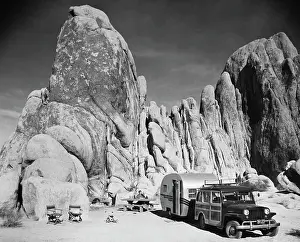 Home Prints: Motor home near cliffs, Indian Cove Campground, Joshua Tree National Park, California, USA