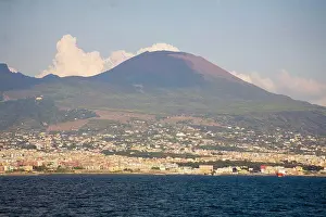 Union Prints: Mount Vesuvius from the sea, Bay of Naples, Italy