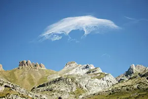 Summit Prints: Mountains in Canfranc Valley, Huesca Province, Aragon in Spain