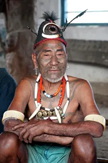 Tooth Prints: Naga head hunter, Wokshing Pensha