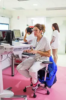 Nurses, emergency department, private hospital France