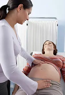 Pregnancy Prints: Obstetric examination