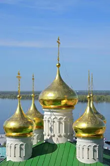 Wahrzeichen Prints: Old russian church Volga river and golden domes of the Church of St John the Baptist in Nizhny Novgorod