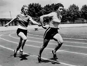 Race Prints: Olympic Girls From Down Under Train At Paddington -- Australian sprinter