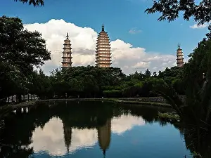 Chinese Prints: The Three Pagodas of the Chongsheng Monastery in Dali, Yunnan, China, Asia