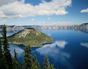 Non Urban Prints: Panoramic view of Crater Lake National Park, Oregon, USA