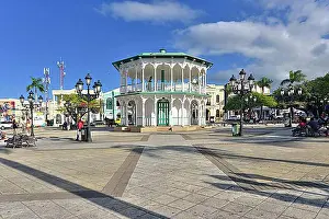 Historic Centre Prints: Pavilion in Parque Independenzia in Centro Historico