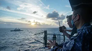 Us Navy Prints: PHILIPPINE SEA (Sept. 17, 2022) Capt