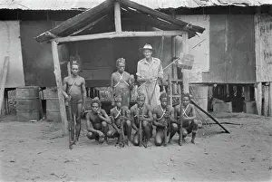 Poses Prints: Photo collection Service for army contacts Indonesia