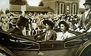 Monarch Prints: Photograph of Queen Elizabeth II (1926 -) and Princess Margaret (1930-2002) arriving at Ascot
