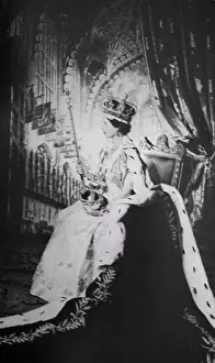 New Zealand Prints: Photograph of Queen Elizabeth II (1926-) Queen of the United Kingdom