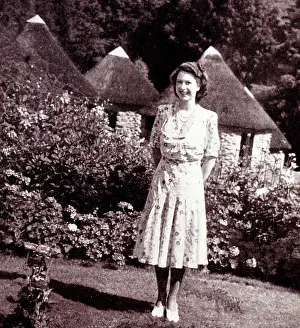Elizabeth Prints: Photograph of Queen Elizabeth II in Natal's National Park, South Africa