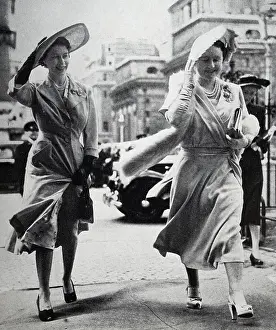 Westminster Prints: Photograph of the Queen mother walking with her daughter Elizabeth