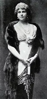 Consort Prints: Photograph of Victoria Eugenie of Battenberg (1887-1969) Queen of Spain as the wife of King Alfronso XIII