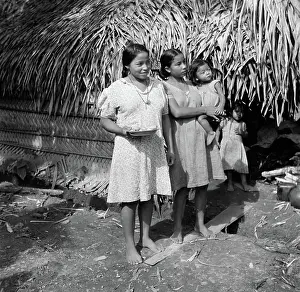 Suriname Prints: Poll photo collection. Travel to Suriname and the Netherlands Antilles