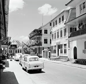 Suriname Prints: Poll photo collection. Travel to Suriname and the Netherlands Antilles
