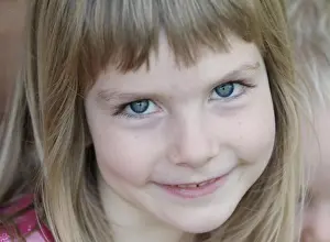 Happy About Prints: Portrait child