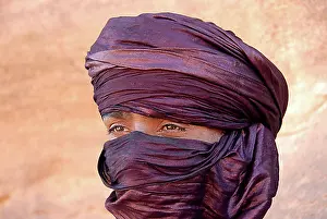 Orient Prints: Portrait Tuareg wrapped in a turban Acacus Libya