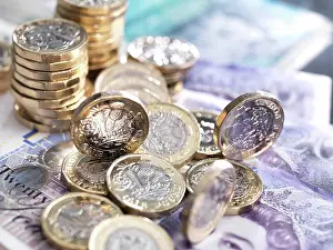Invest Prints: Pound coins and bank notes