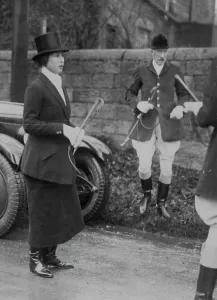 Monarchy Prints: Princess Mary and the Earl of ***** arriving for the meet
