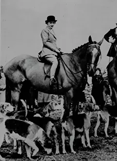 1949 Prints: Princess Rides to Hounds for First Time - Princess Margaret at the meet of the Duke of Beaufort's pack during her