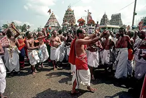 Culture Prints: Procession of the bhajan troupe procession around Mahamakham tank during Mahamakham Mahamaham Mahamagam festival