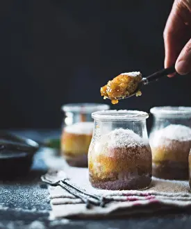 Pots Prints: Puddings chomeurs with maple and chestnut flour