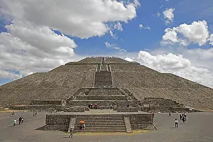 Cultural Site Prints: Pyramid of the Sun, Pira mide del Sol