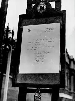 Announcement Prints: Records Birth Of Princess - This notice