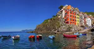 Good Prints: Riomaggiore, Cinque Terre, Italy