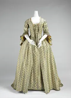 Endless Prints: Robe à la Française 1760-70 French Women with coquettish airs were imposing in robes à la française