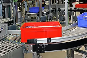 Industry Prints: Rollers conveyor Conveyor rollers transport system for crates in factory Copyright: xZoonar