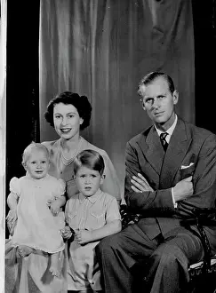 Royal Prints: Royal Family GroupThis photograph of their Royal Duchesses the Princess Elizabeth
